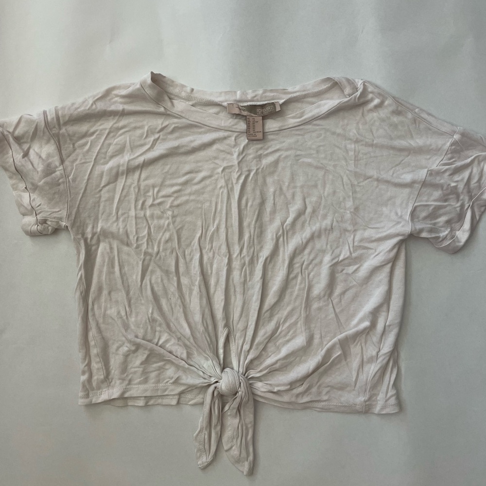 crop white tee